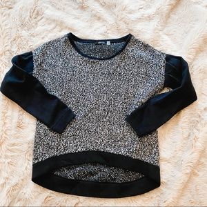 Black and gray sweater